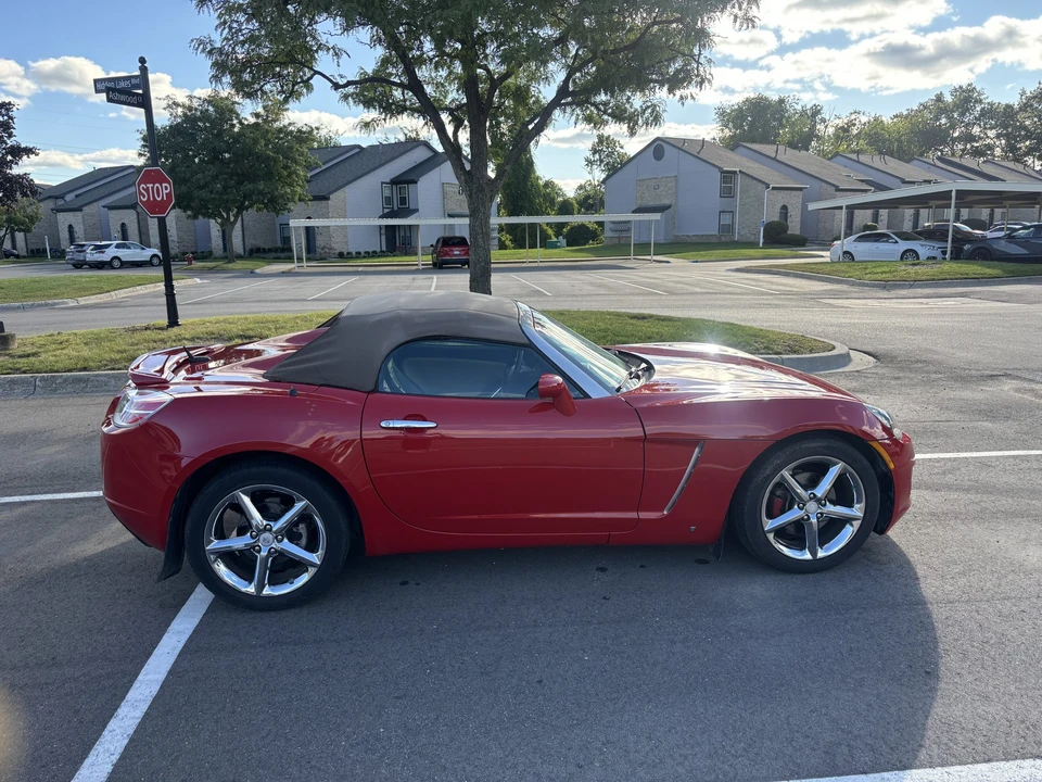 2008 Saturn Sky Red Line - Image 11 of 31