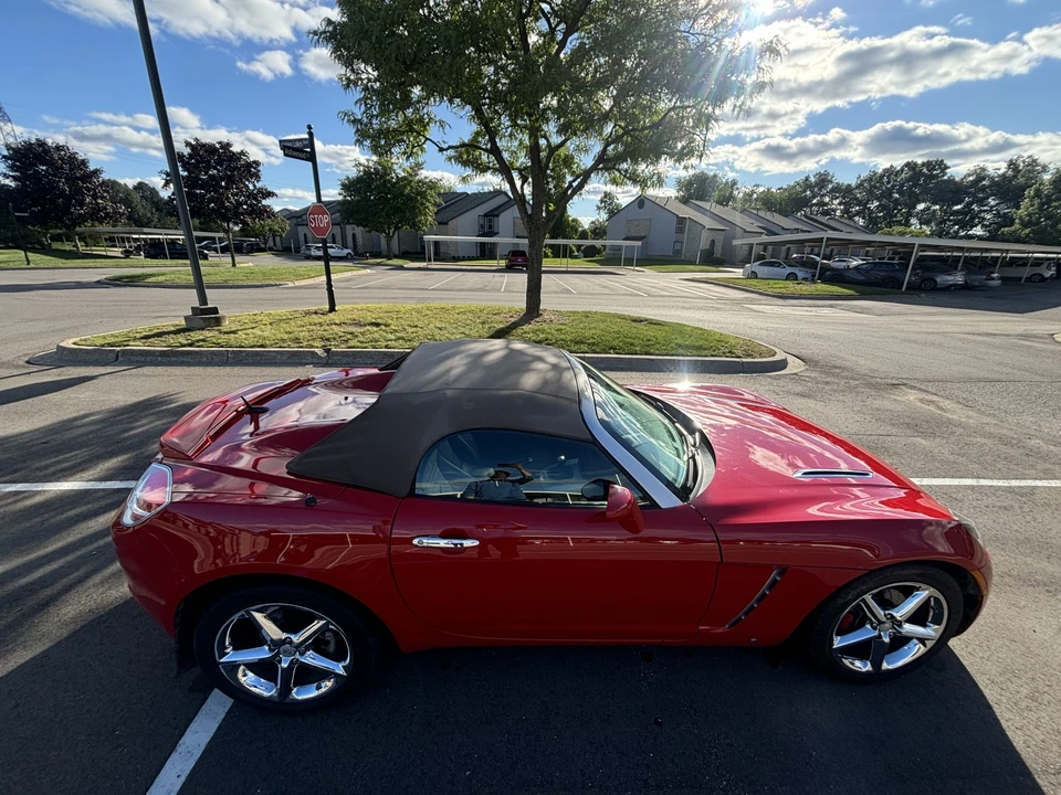 2008 Saturn Sky Red Line - Image 12 of 31