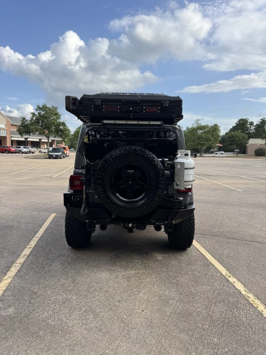 2019 Jeep JL Wrangler - Image 27 of 31
