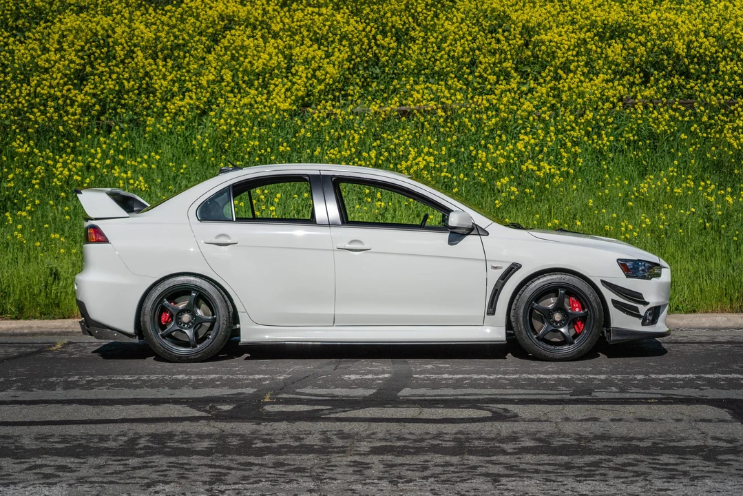 2011 Mitsubishi Lancer Evolution X 9th Gen - Image 4 of 31