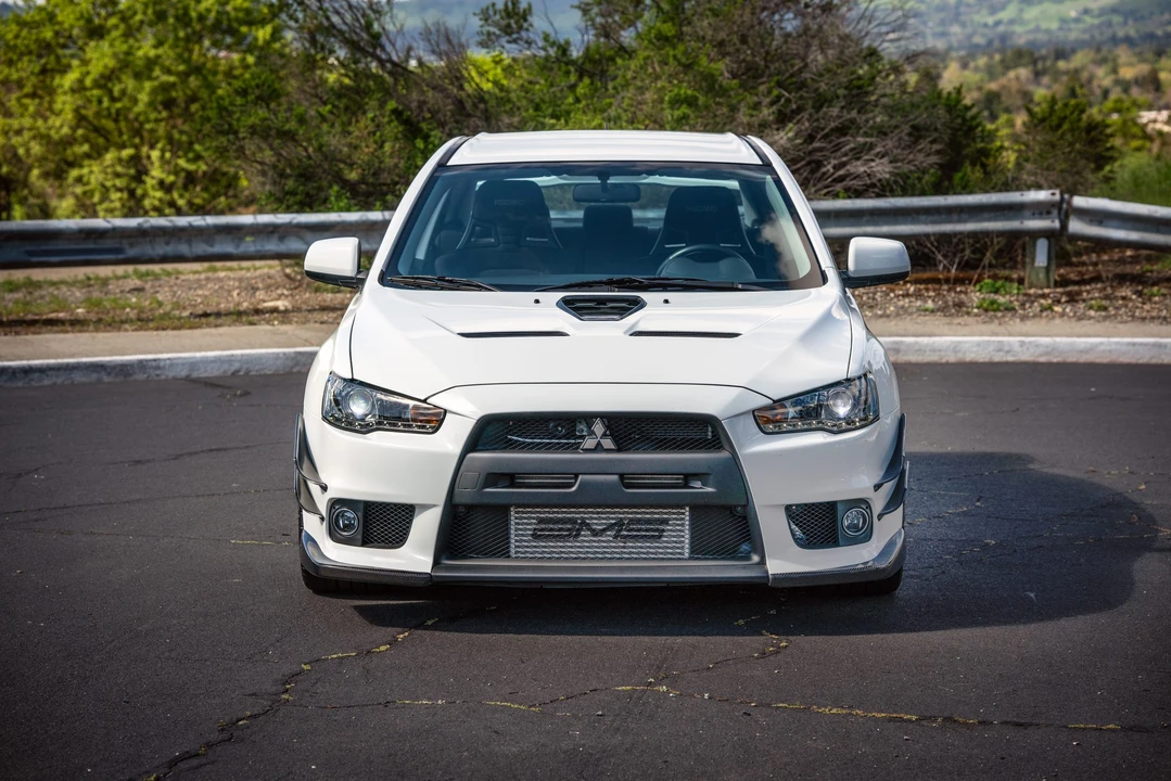 2011 Mitsubishi Lancer Evolution X 9th Gen - Image 9 of 31
