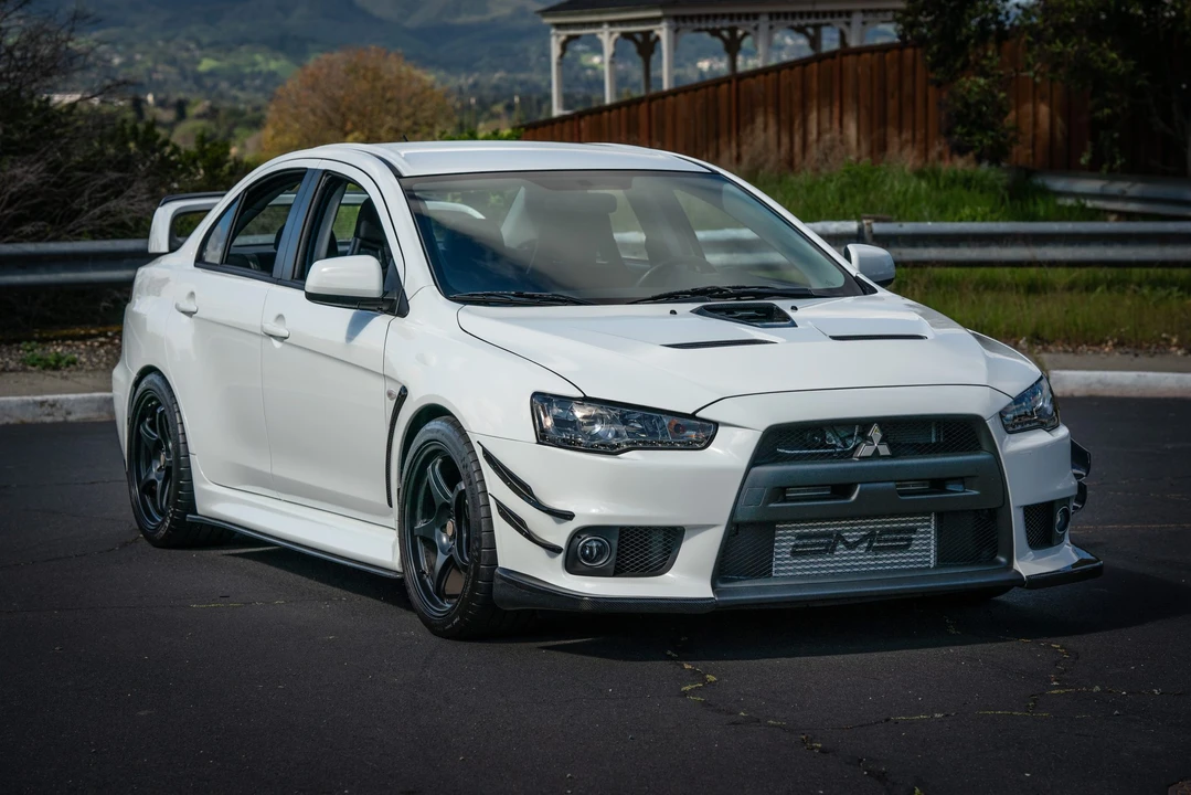2011 Mitsubishi Lancer Evolution X 9th Gen - Image 11 of 31
