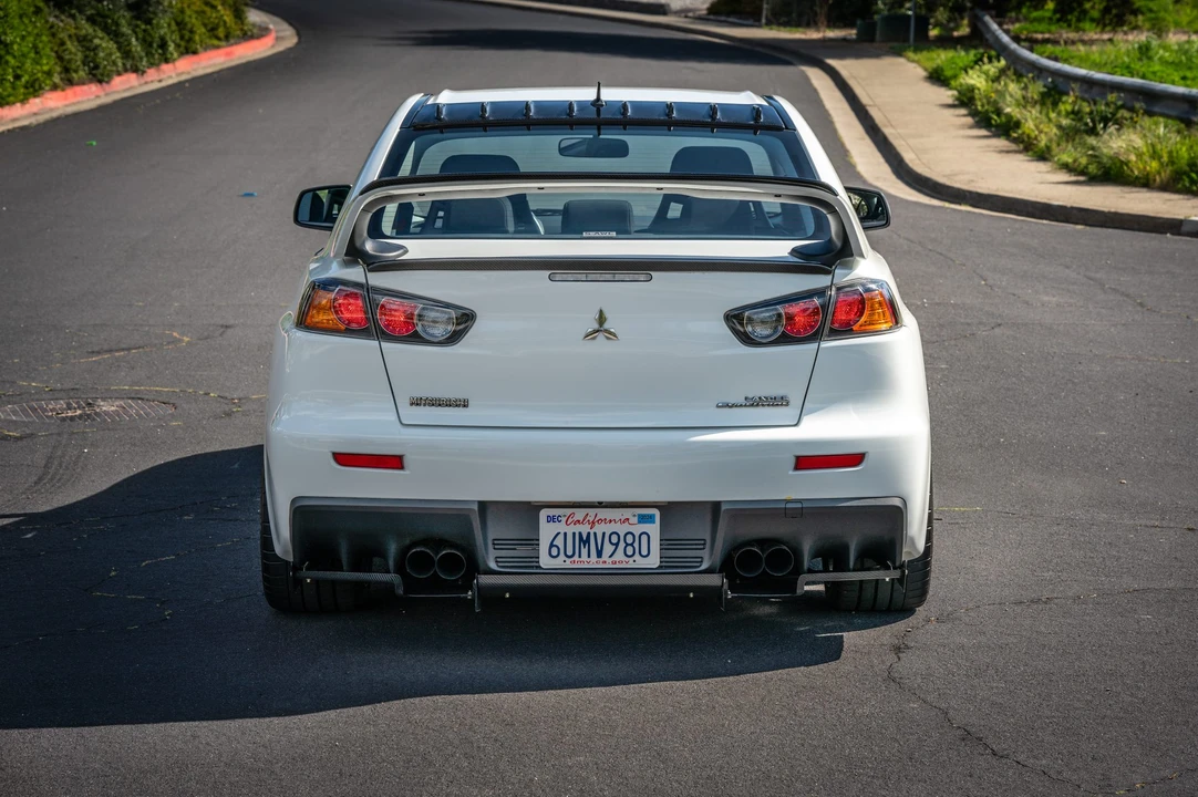 2011 Mitsubishi Lancer Evolution X 9th Gen - Image 16 of 31