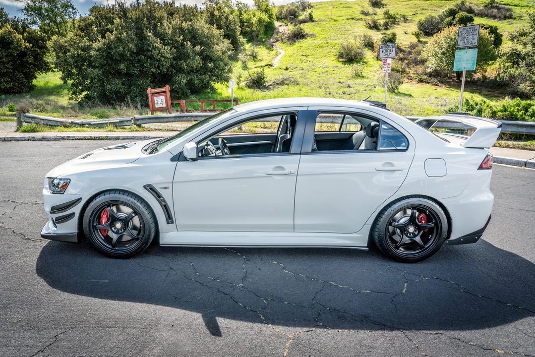 2011 Mitsubishi Lancer Evolution X 9th Gen - Image 19 of 31