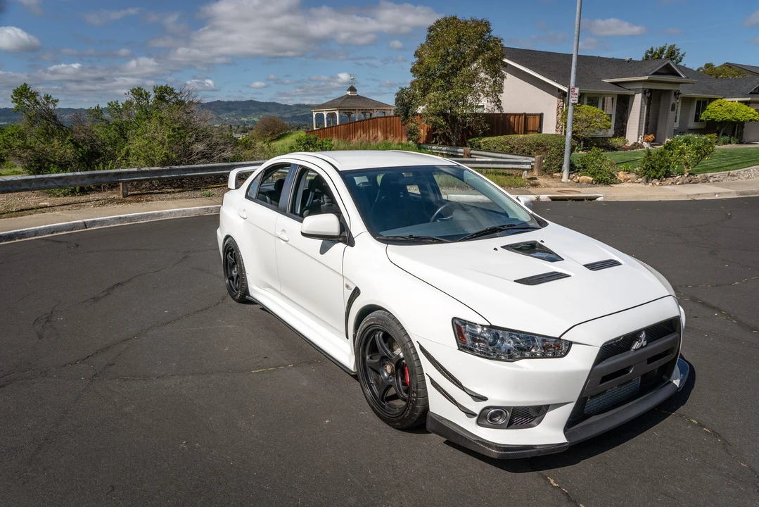 2011 Mitsubishi Lancer Evolution X 9th Gen - Image 10 of 31