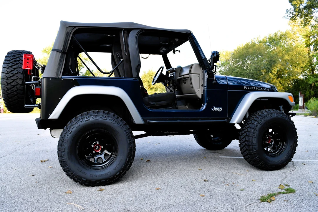 2005 Jeep TJ Wrangler - Image 28 of 31
