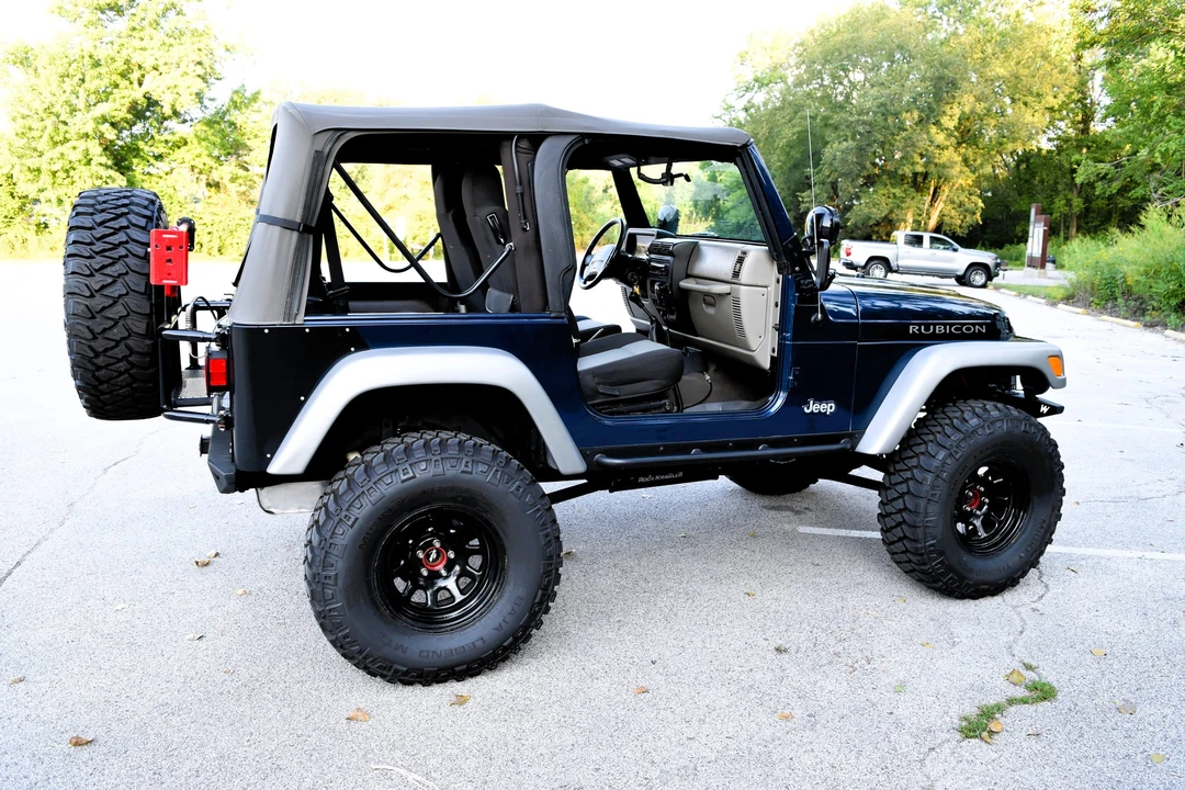 2005 Jeep TJ Wrangler - Image 29 of 31