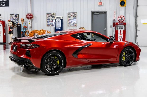 2021 Chevrolet Corvette C8 - Image 3 of 9