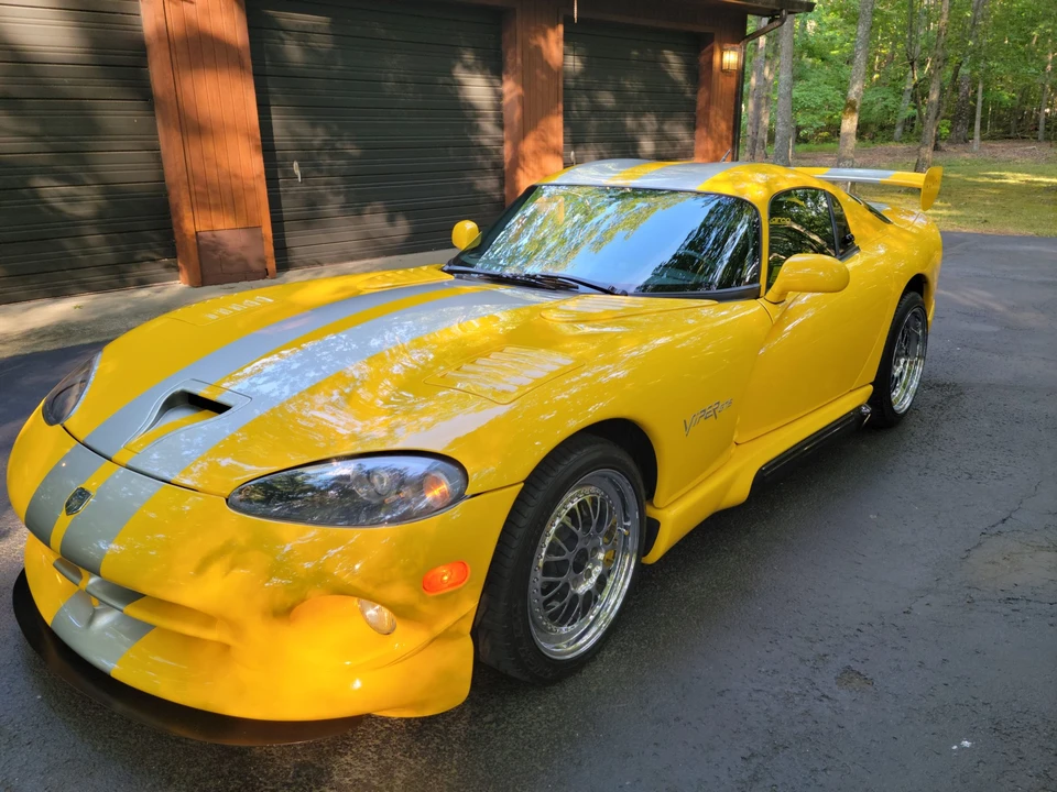 1998 Dodge Viper GTS 2nd Gen - Image 4 of 31