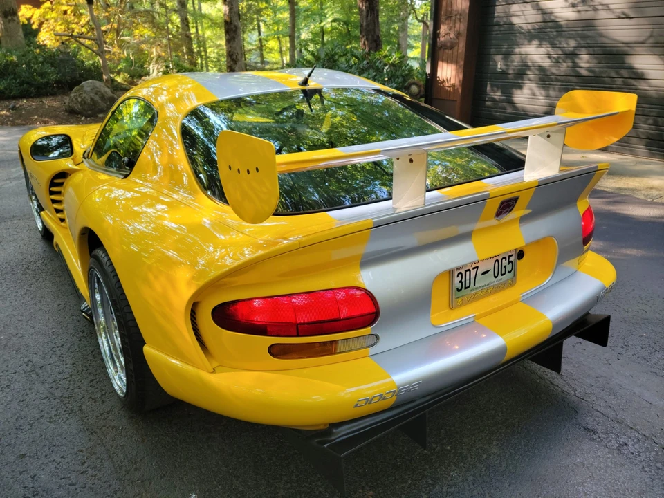 1998 Dodge Viper GTS 2nd Gen - Image 5 of 31