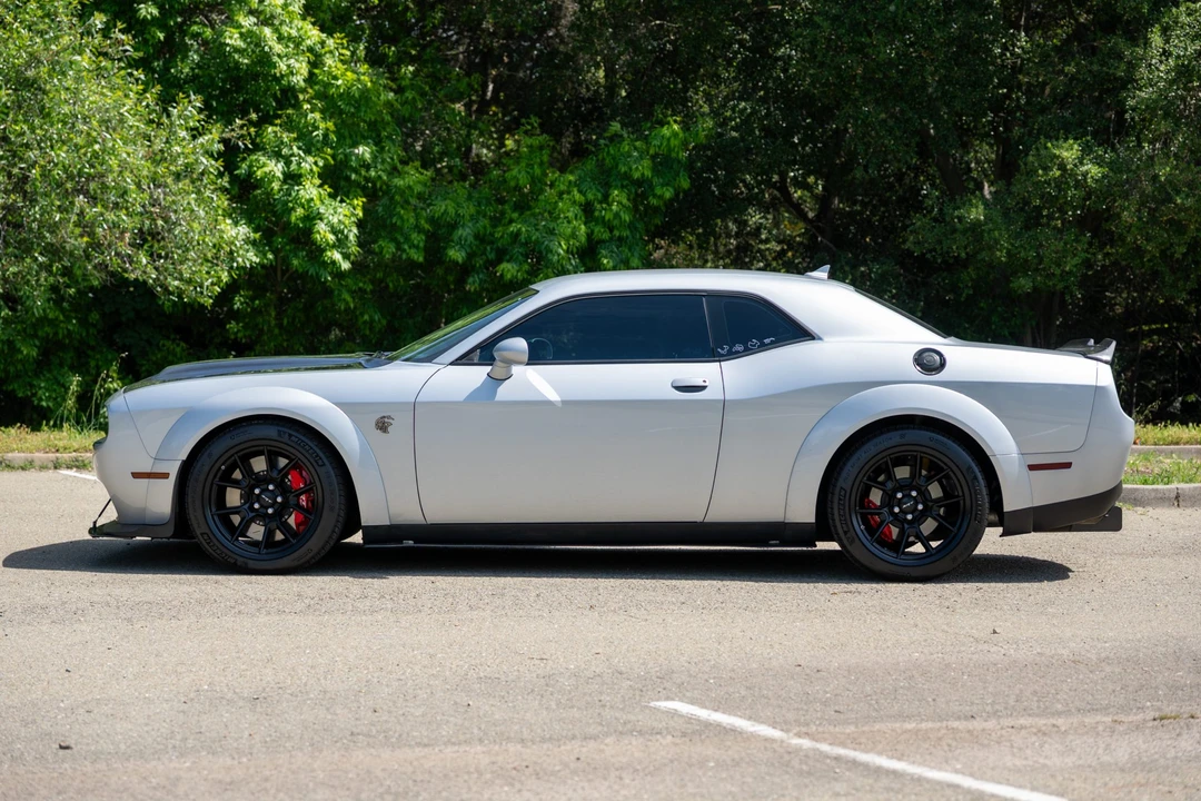 2022 Dodge Challenger SRT Hellcat 3rd Gen - Image 7 of 31