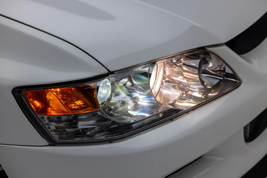 2003 Mitsubishi Lancer Evolution VIII 7th Gen - Image 24 of 31
