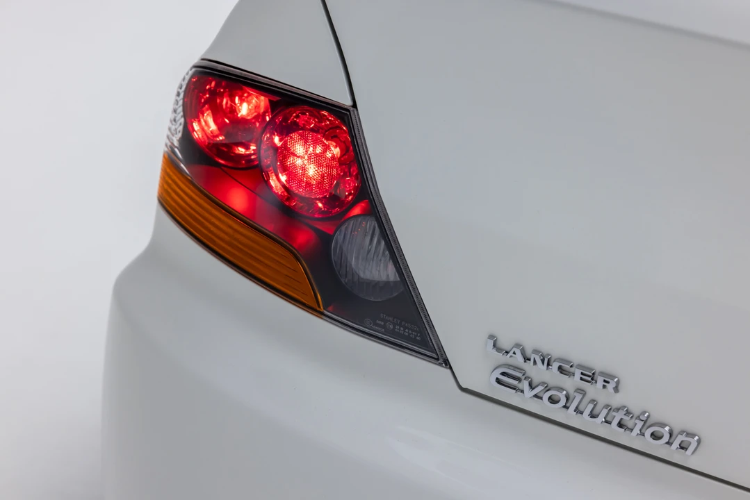 2003 Mitsubishi Lancer Evolution VIII 7th Gen - Image 26 of 31