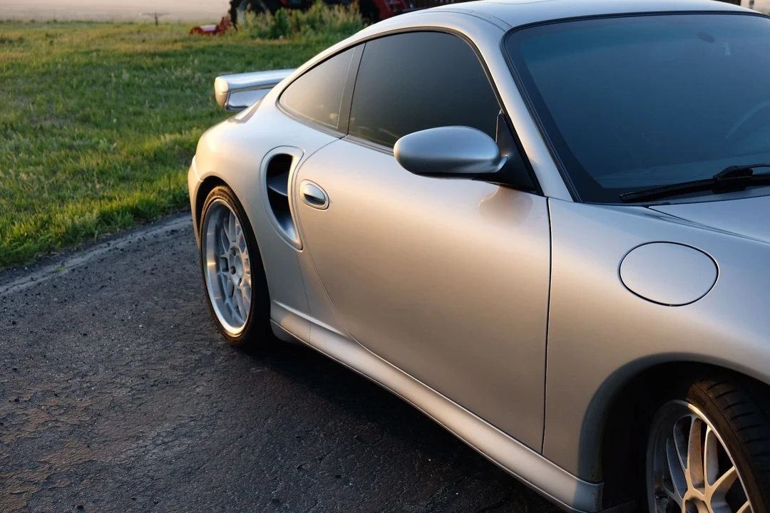 2002 Porsche 996 Turbo - Image 11 of 18