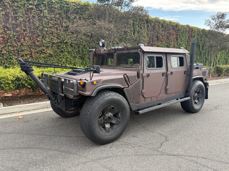 Hummer HMMWV - Image 3 of 31
