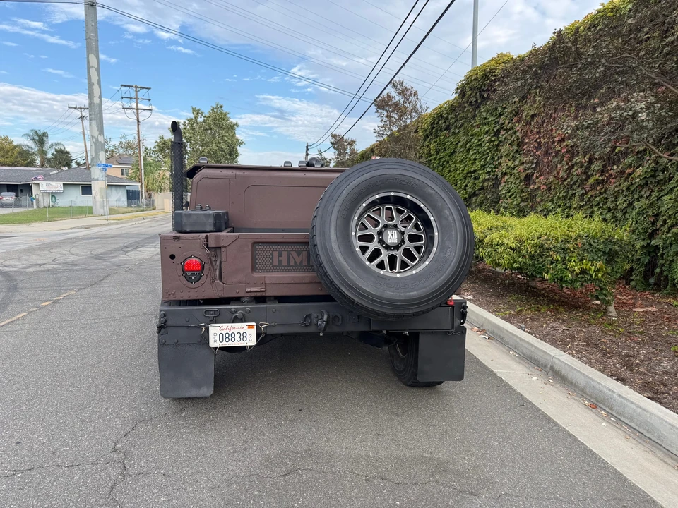 Hummer HMMWV - Image 15 of 31