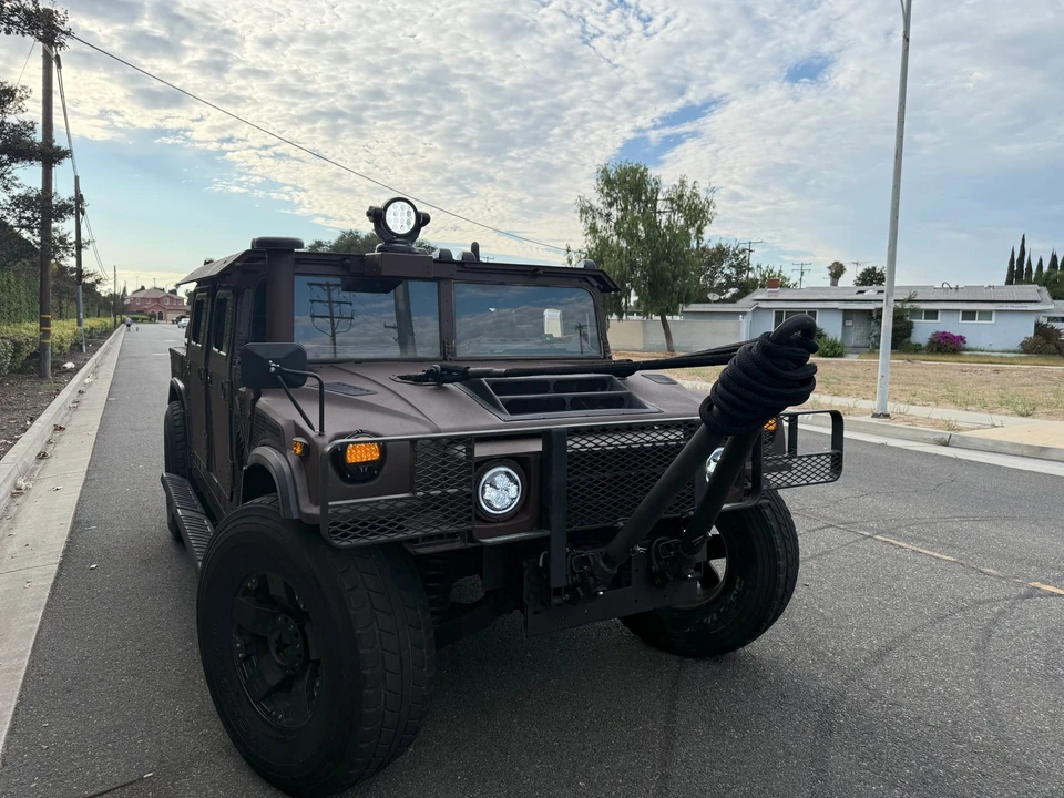 Hummer HMMWV - Image 10 of 31