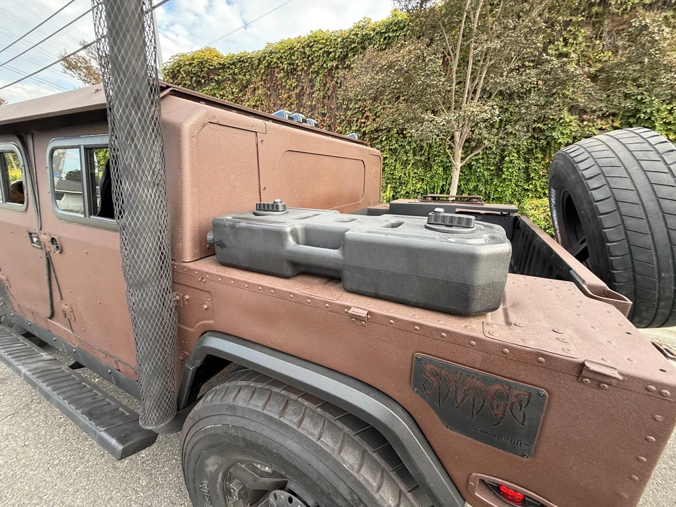 Hummer HMMWV - Image 26 of 31