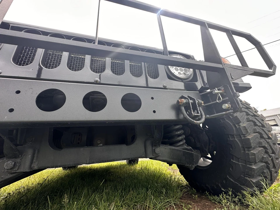 Hummer HMMWV - Image 12 of 31