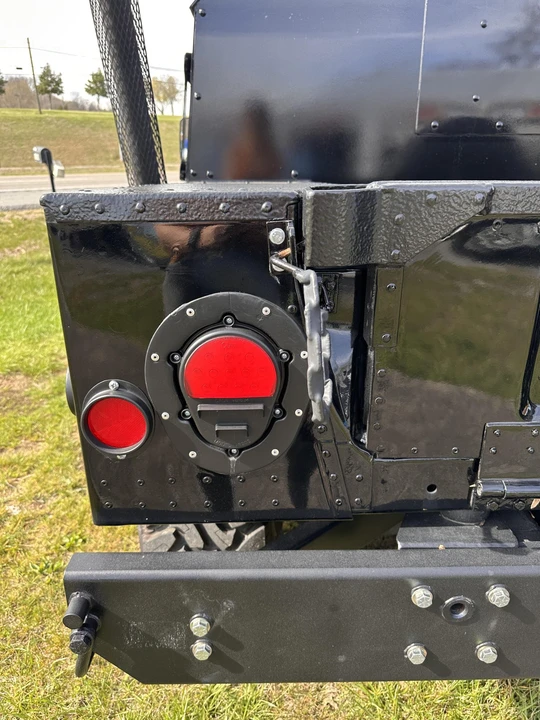 Hummer HMMWV - Image 13 of 31