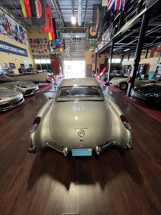 Chevrolet Corvette C1 - Image 18 of 31