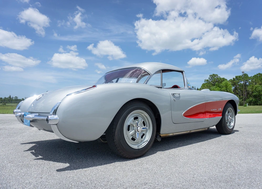 Chevrolet Corvette C1 - Image 8 of 31