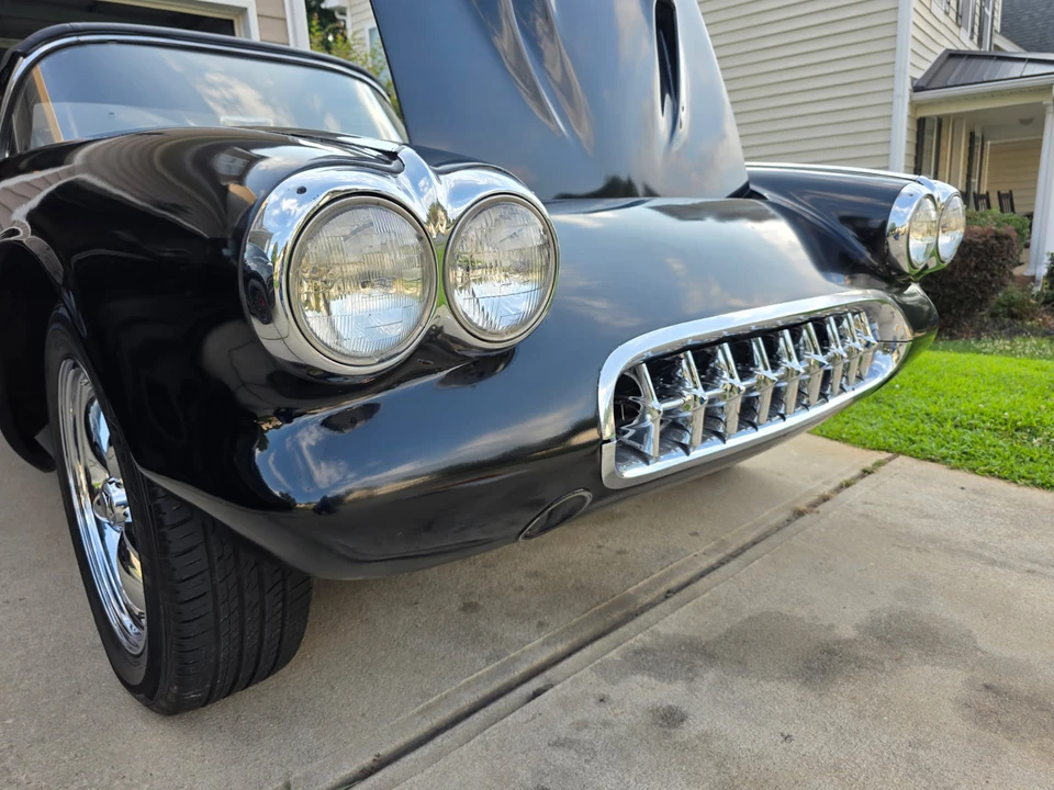 Chevrolet Corvette C1 - Image 8 of 31