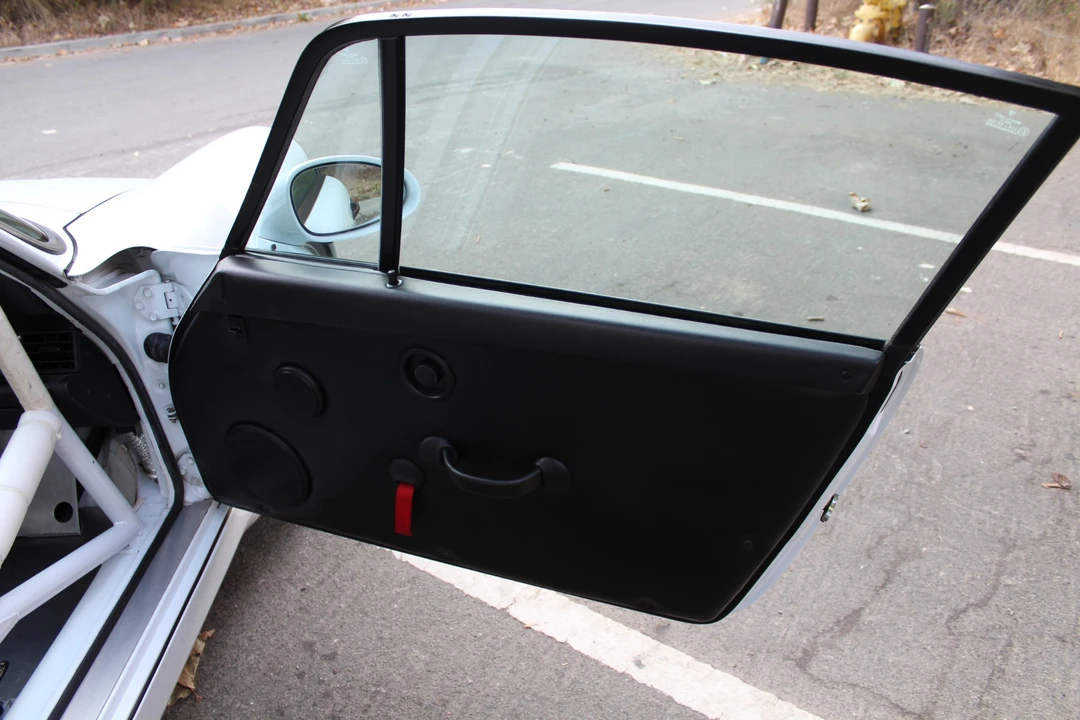 1991 Porsche 964 Turbo - Image 26 of 31