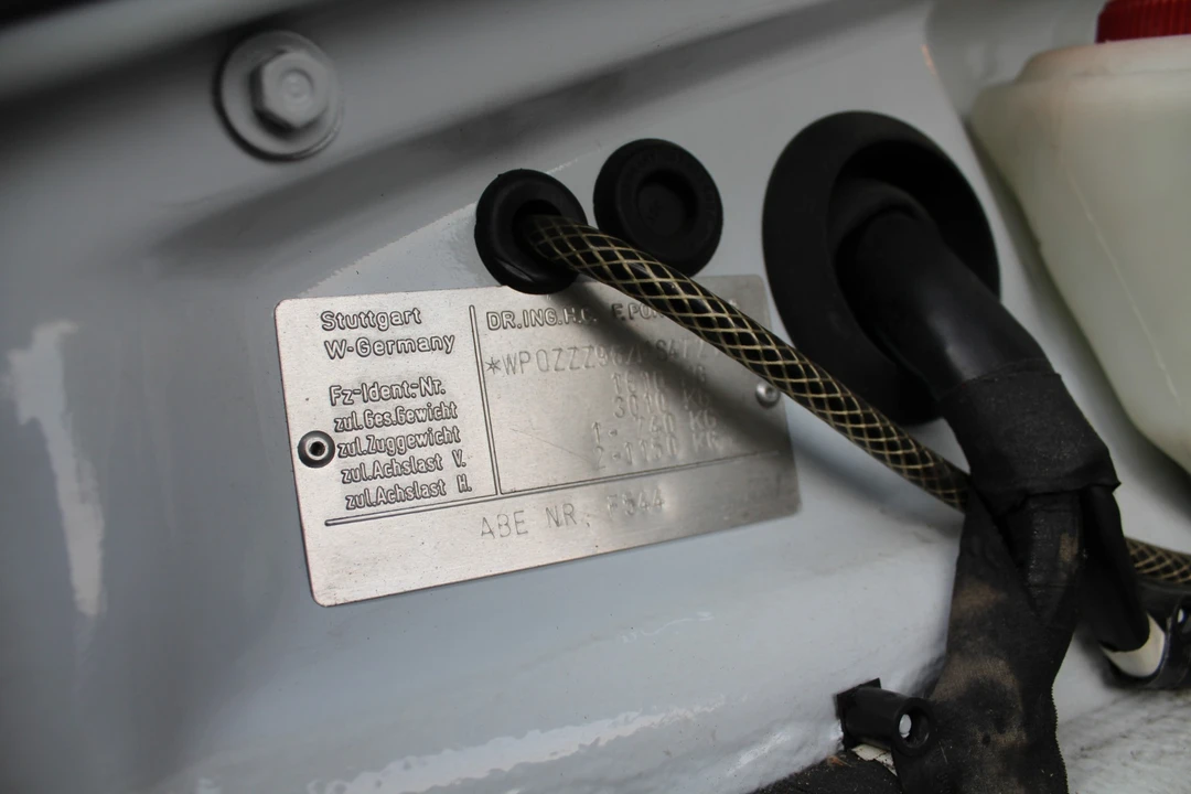 1991 Porsche 964 Turbo - Image 23 of 31