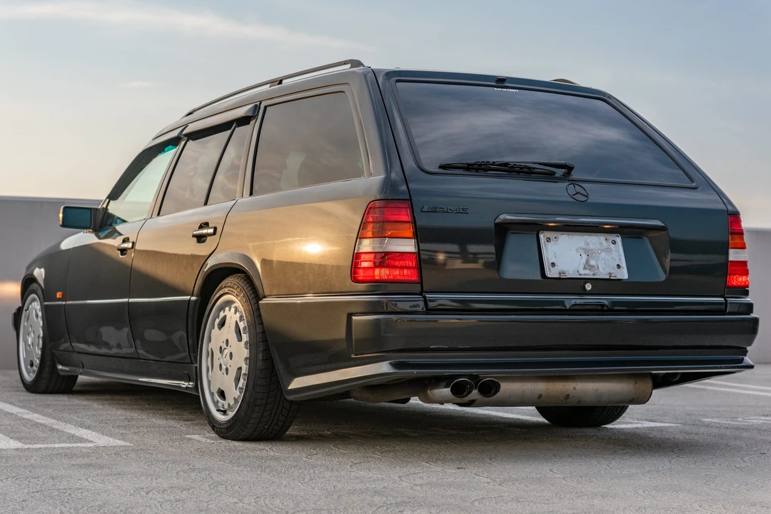 1992 Mercedes-Benz W124 E-Class - Image 8 of 31