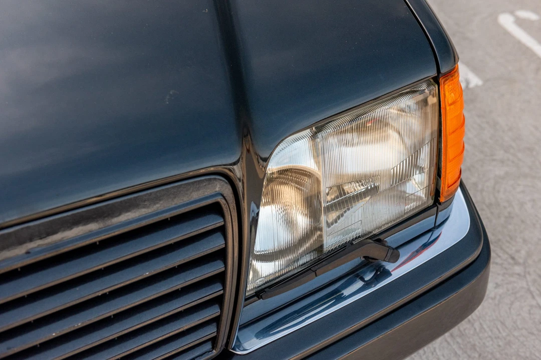 1992 Mercedes-Benz W124 E-Class - Image 26 of 31