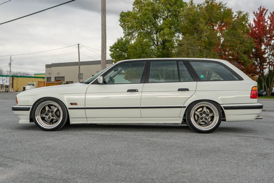 1994 BMW E34 5 Series - Image 4 of 31