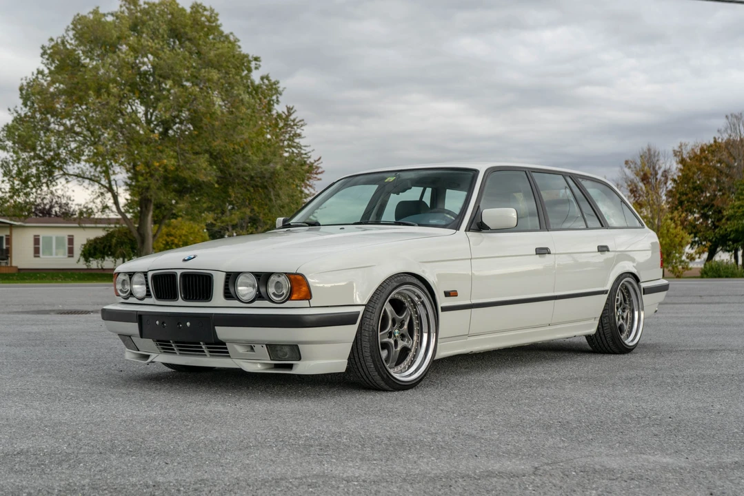 1994 BMW E34 5 Series - Image 2 of 31