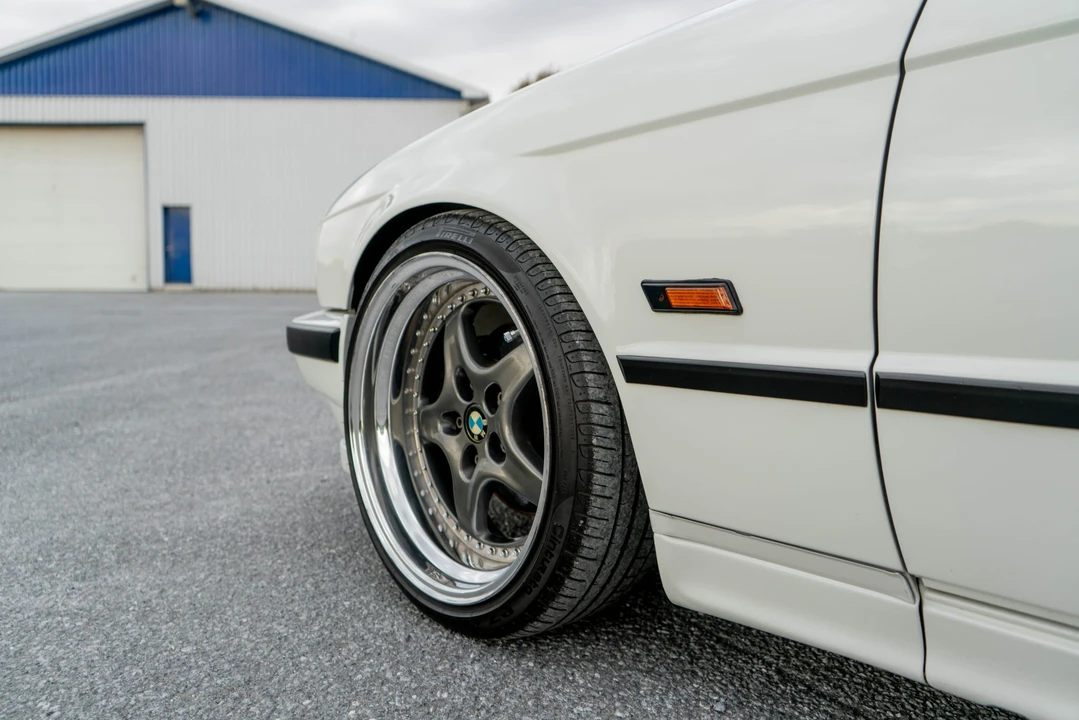 1994 BMW E34 5 Series - Image 30 of 31
