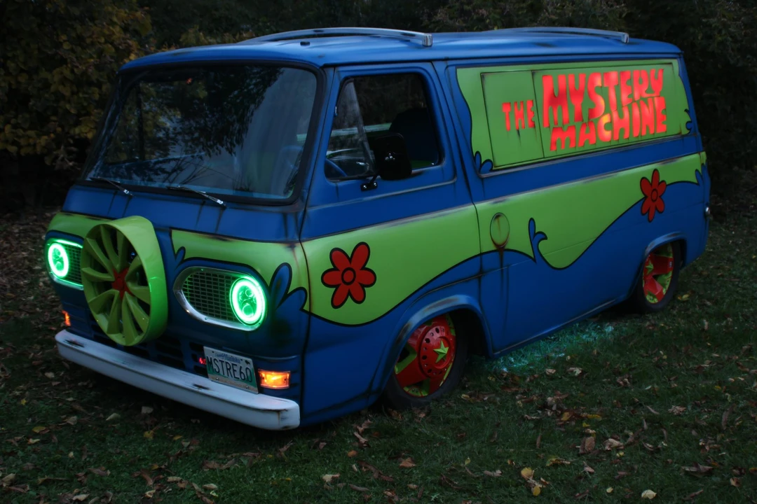 Ford Econoline Van - Image 18 of 31