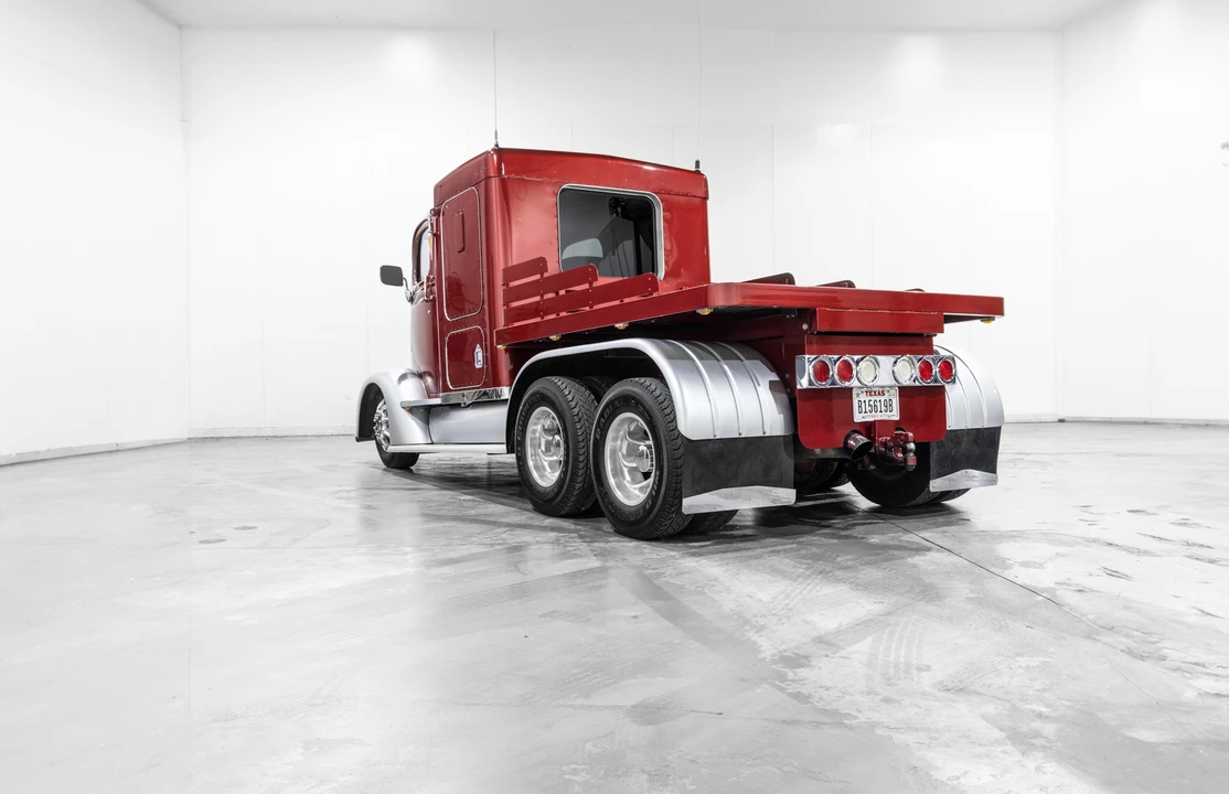 GMC C-Series - Image 16 of 31