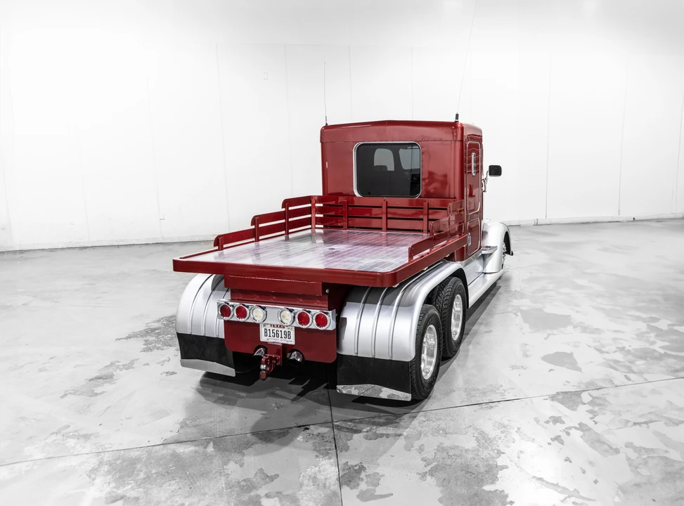 GMC C-Series - Image 14 of 31
