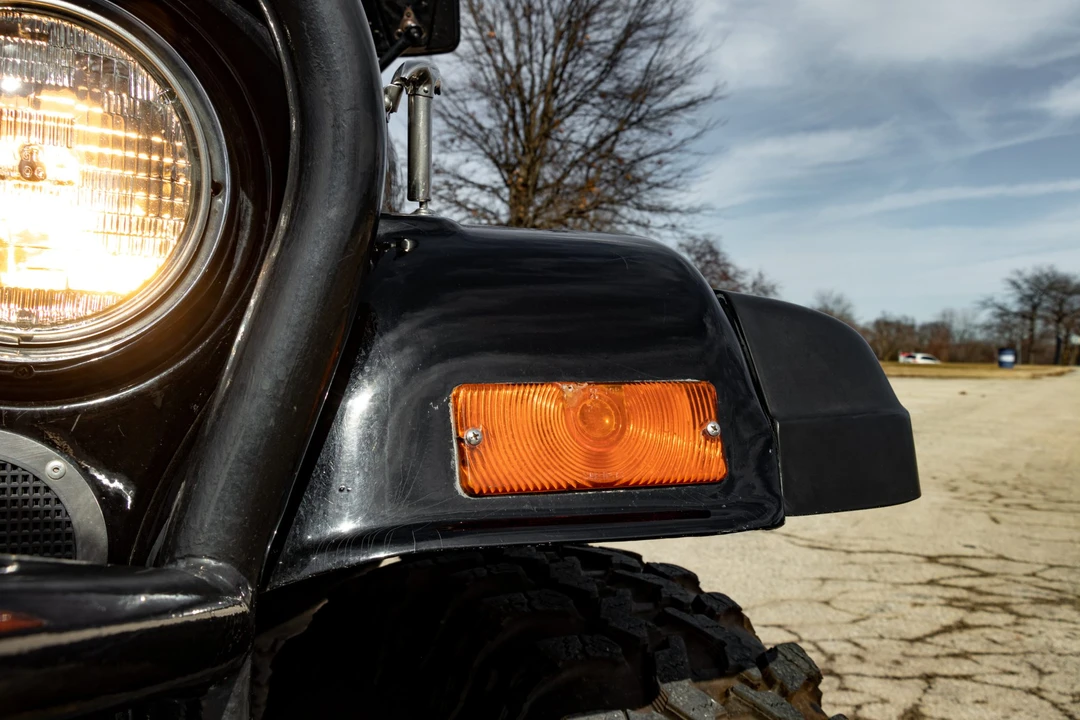 Jeep CJ7 - Image 31 of 31