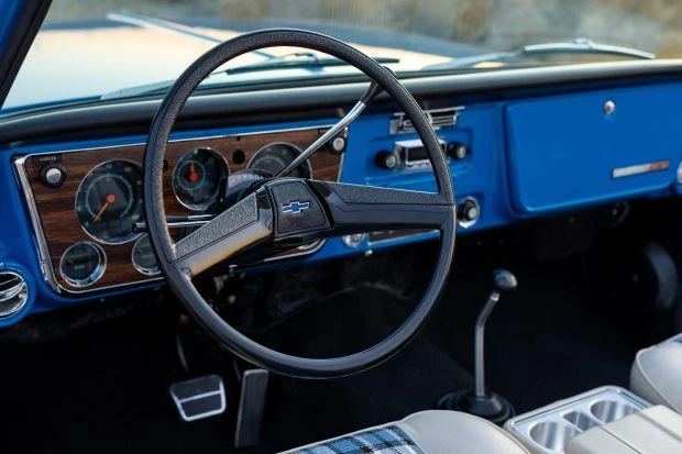 1972 Chevrolet K5 Blazer 1st Gen - Image 6 of 10