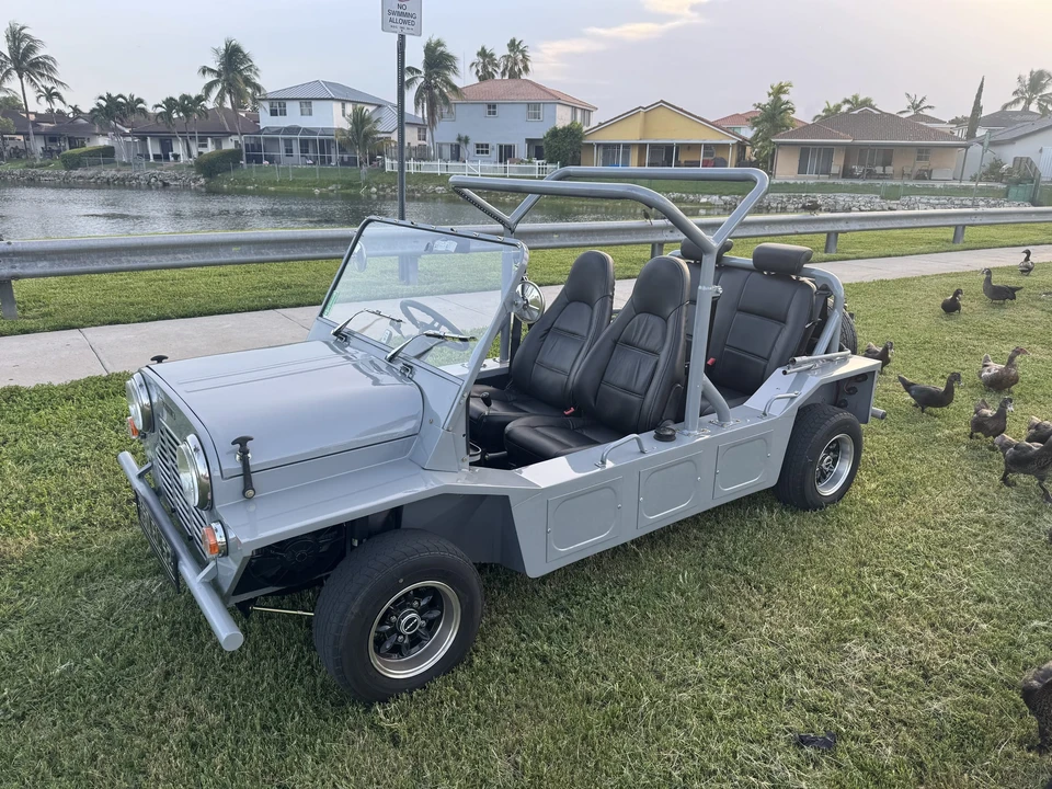 Mini Mini Moke - Image 2 of 31