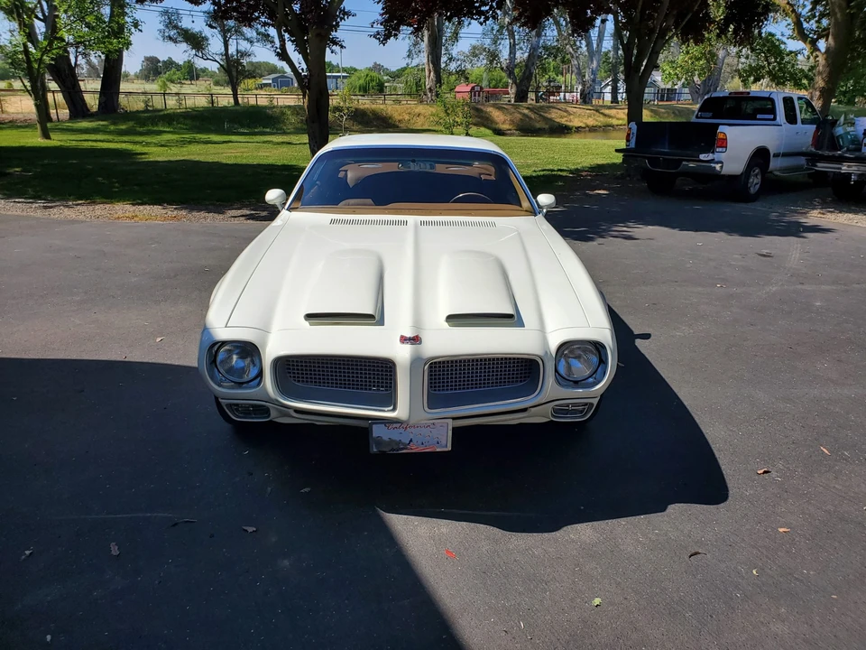 Pontiac Firebird 2nd Gen - Image 3 of 31