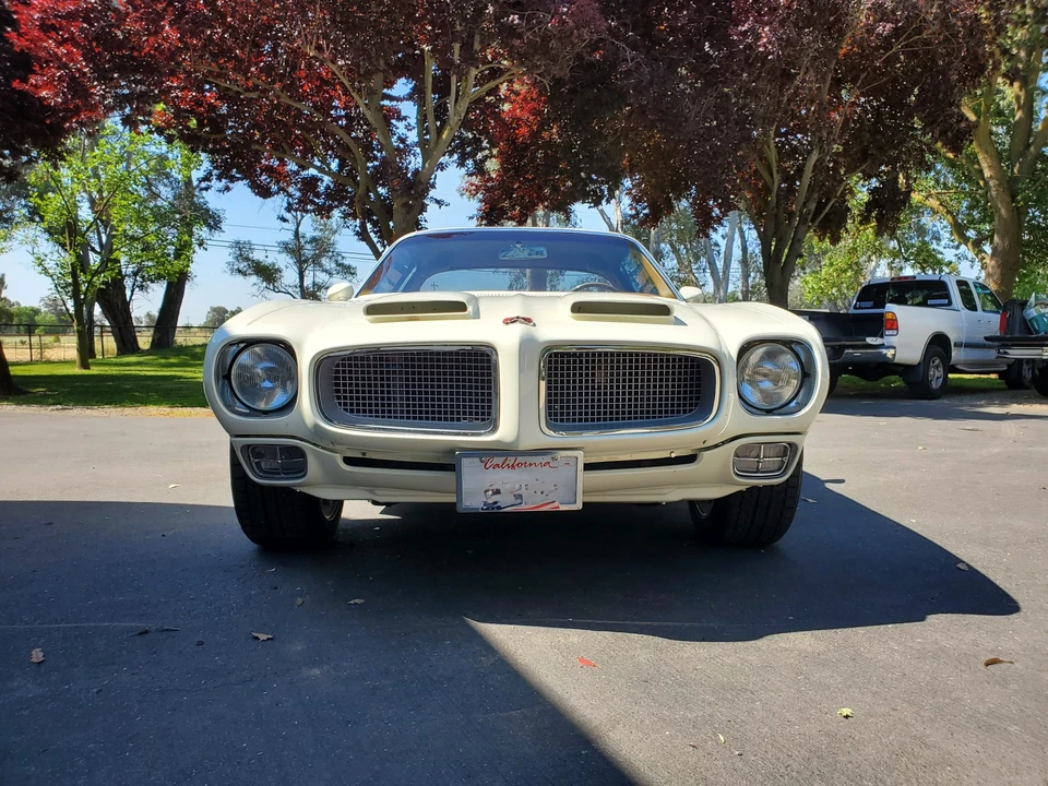 Pontiac Firebird 2nd Gen - Image 4 of 31