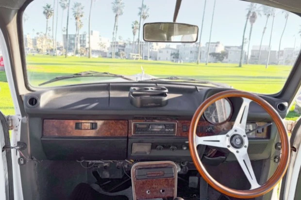 1974 Volkswagen Super Beetle - Image 5 of 7