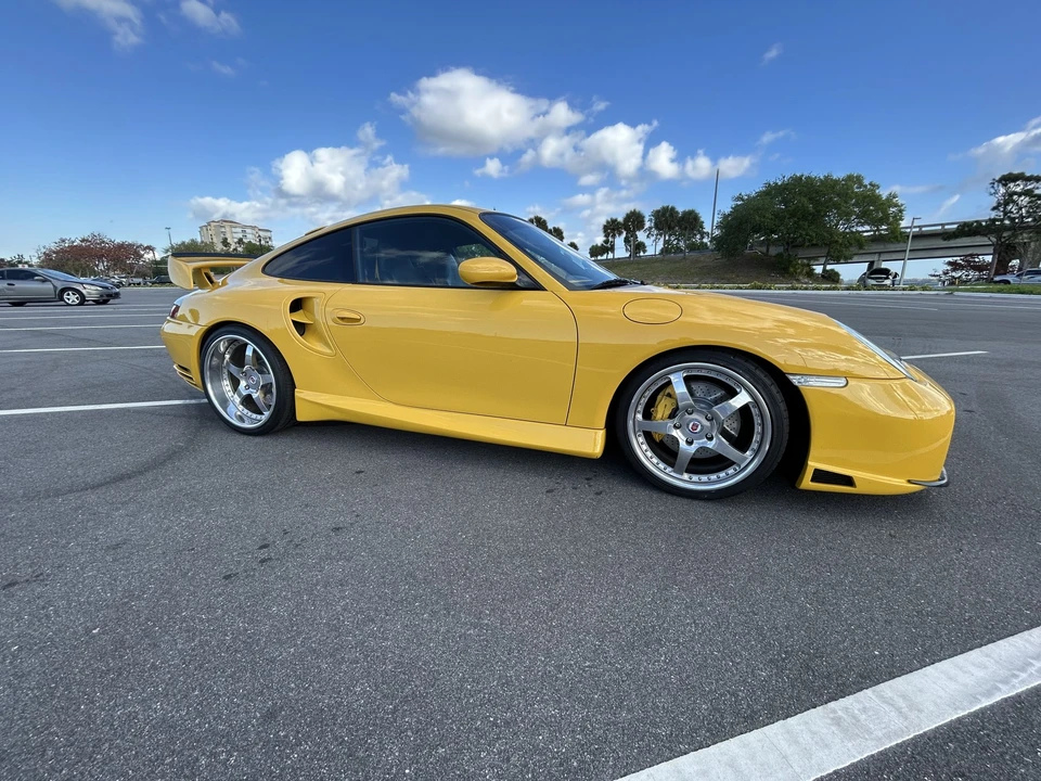 2001 Porsche 996 Turbo - Image 10 of 31