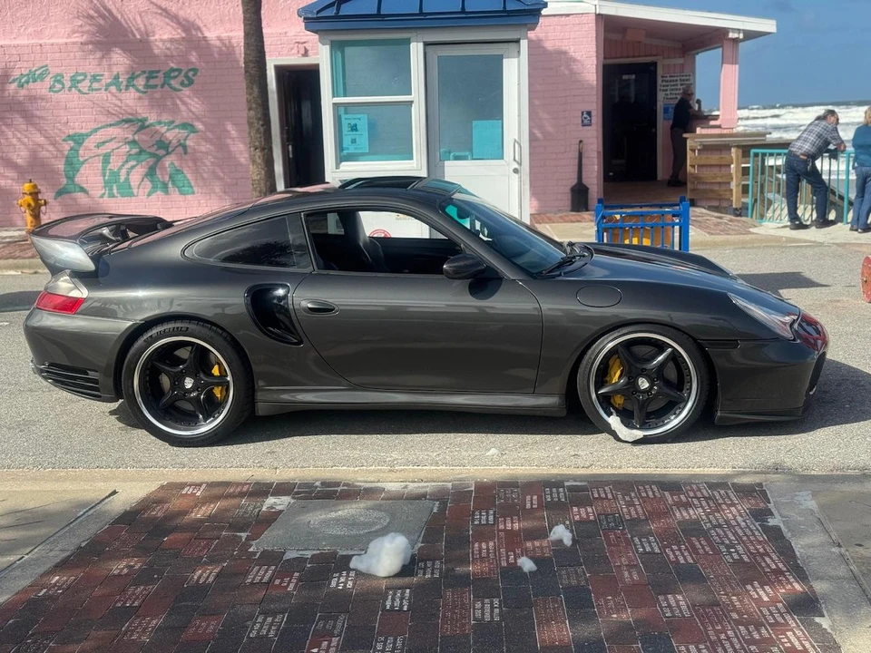 2003 Porsche 996 Turbo - Image 19 of 31