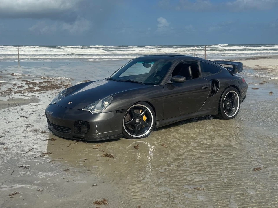 2003 Porsche 996 Turbo - Image 5 of 31