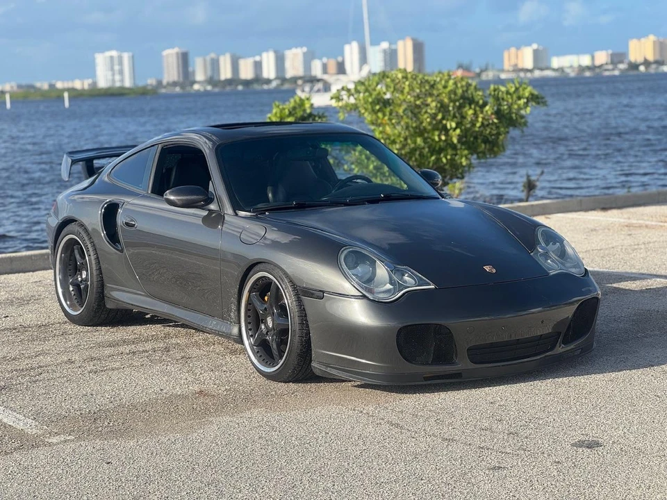 2003 Porsche 996 Turbo - Image 12 of 31