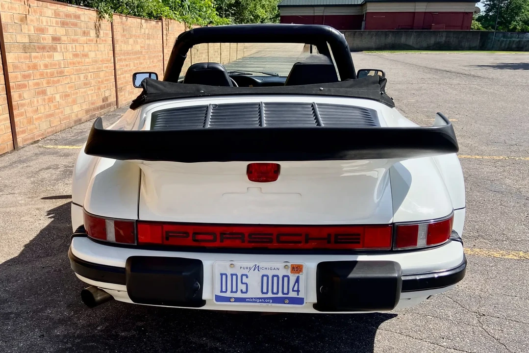 1984 Porsche 911 Carrera 3.2 - Image 6 of 6