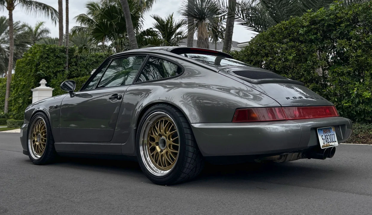 1989 Porsche 964 Carrera 4 - Image 27 of 31