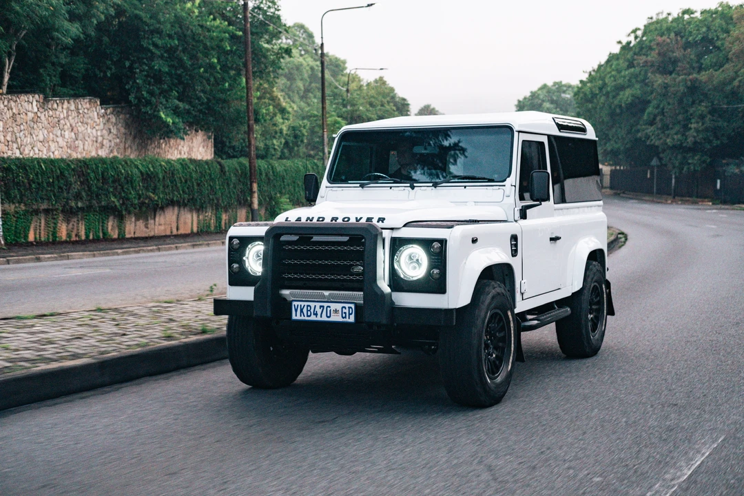 1997 Land Rover Defender 90 - Image 14 of 31